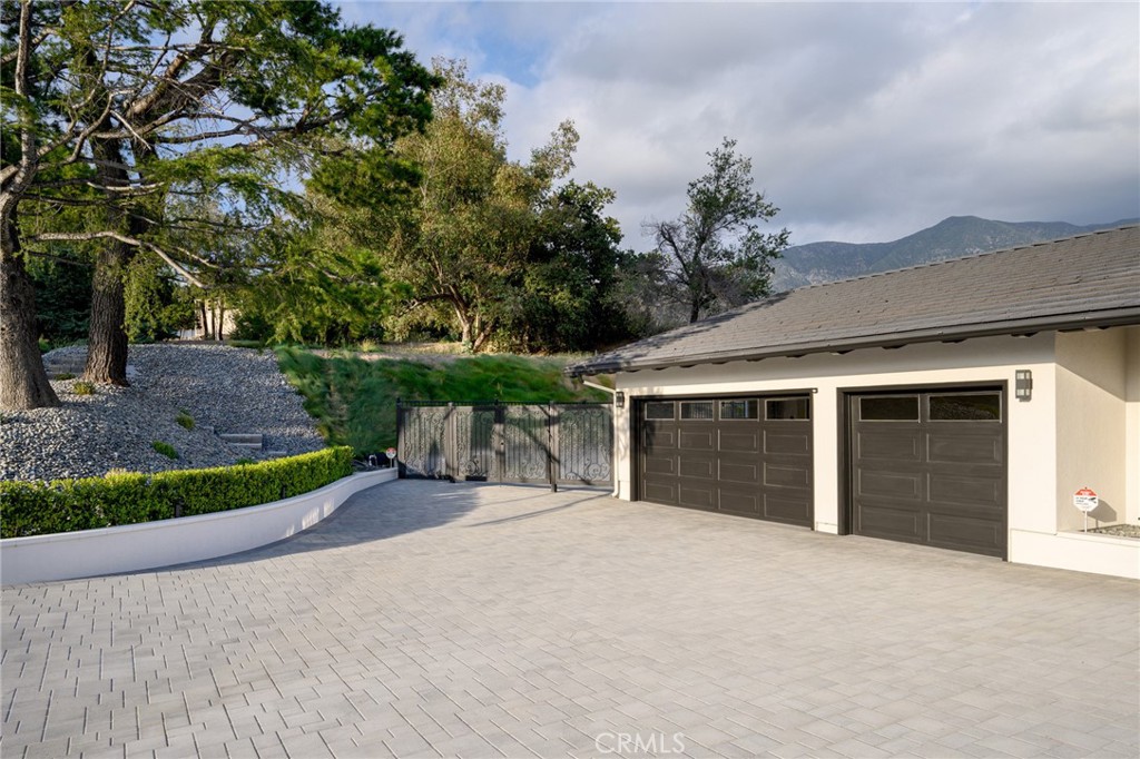 481 Starlight Crest Drive