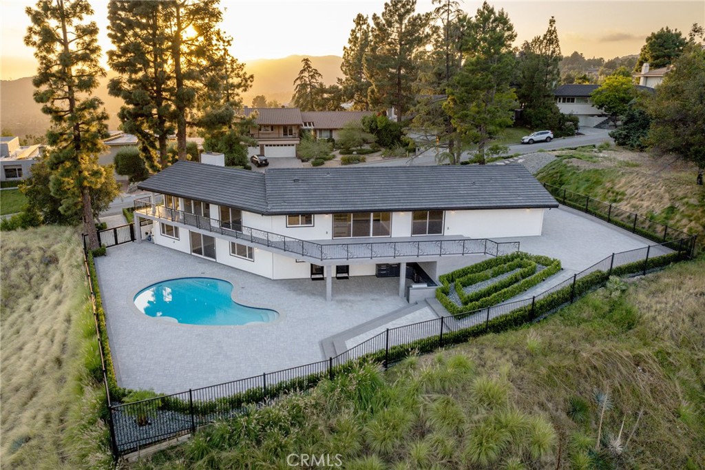 481 Starlight Crest Drive