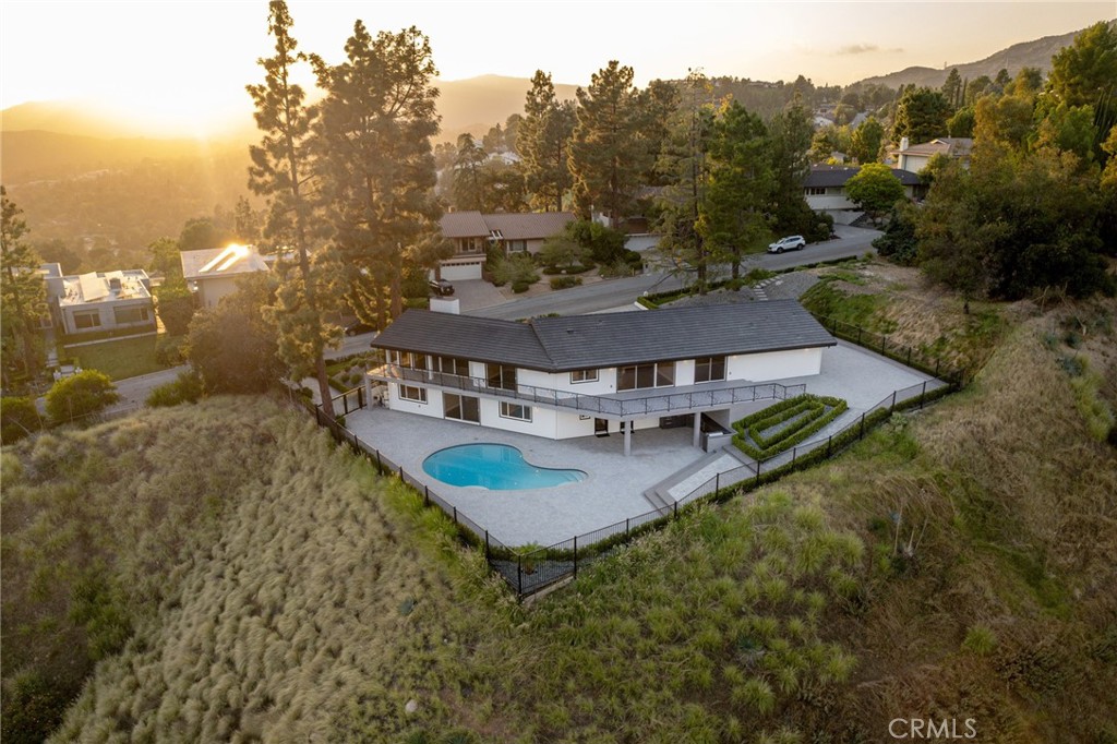 481 Starlight Crest Drive