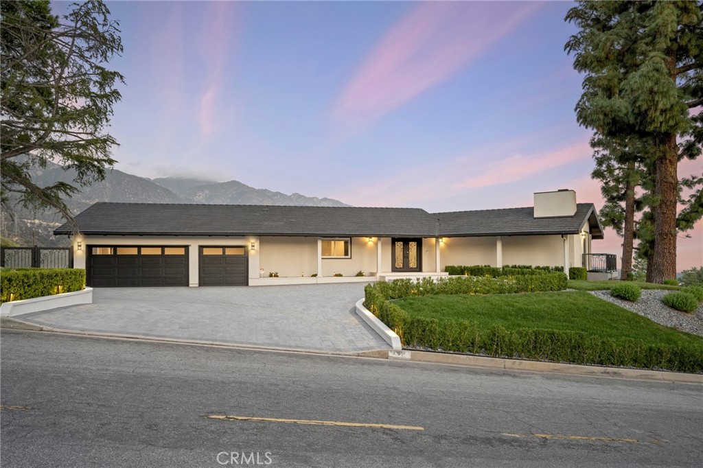 481 Starlight Crest Drive