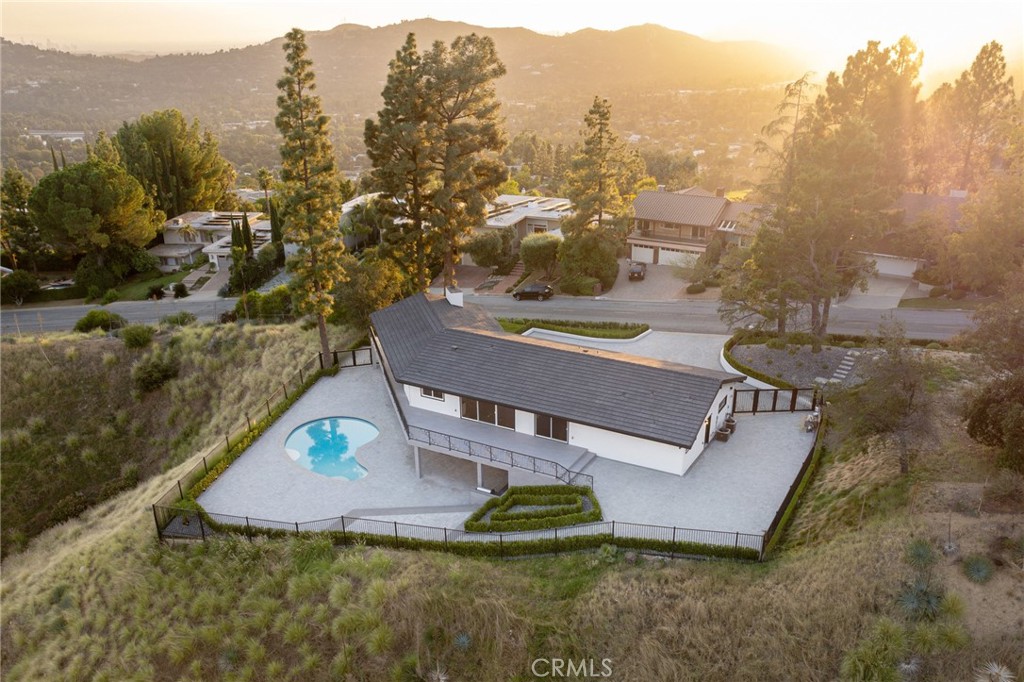 481 Starlight Crest Drive
