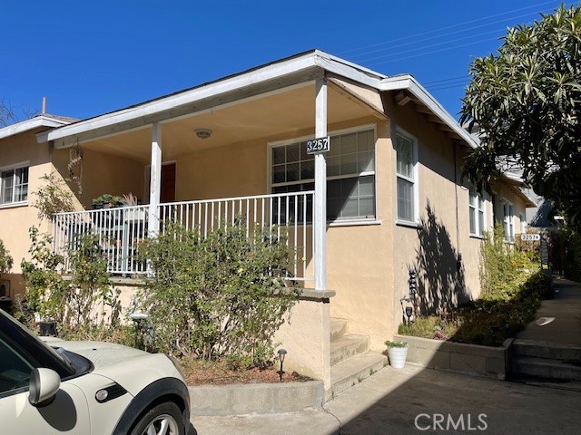 3257 Honolulu Avenue