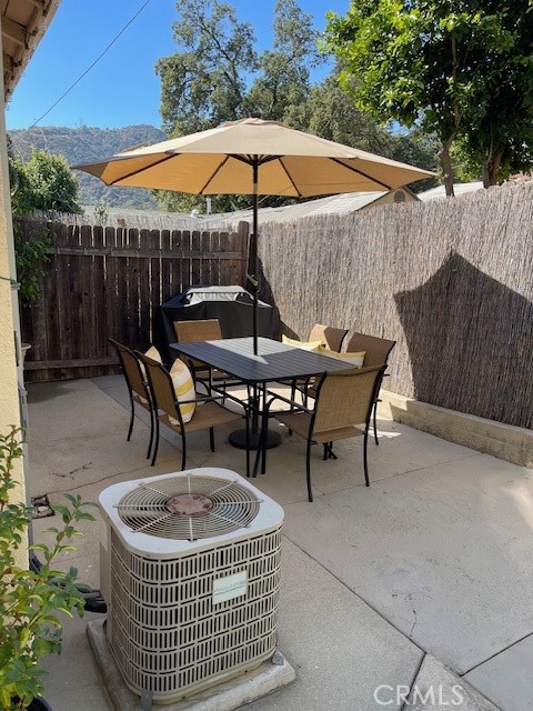 3257 Honolulu Avenue
