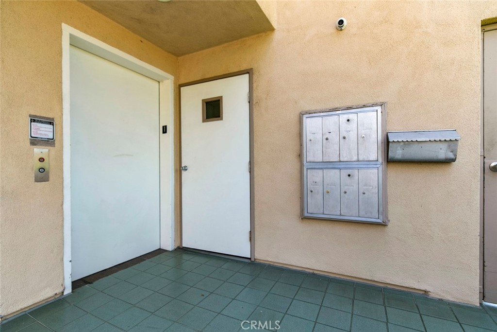 400 N 6th Street 202