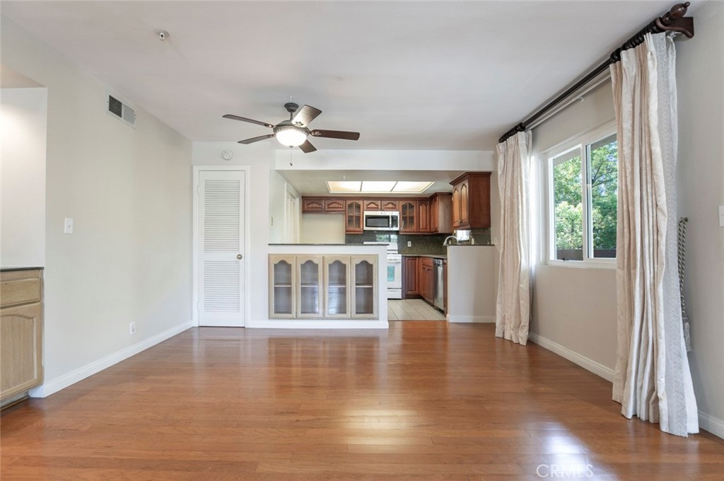 400 N 6th Street 202