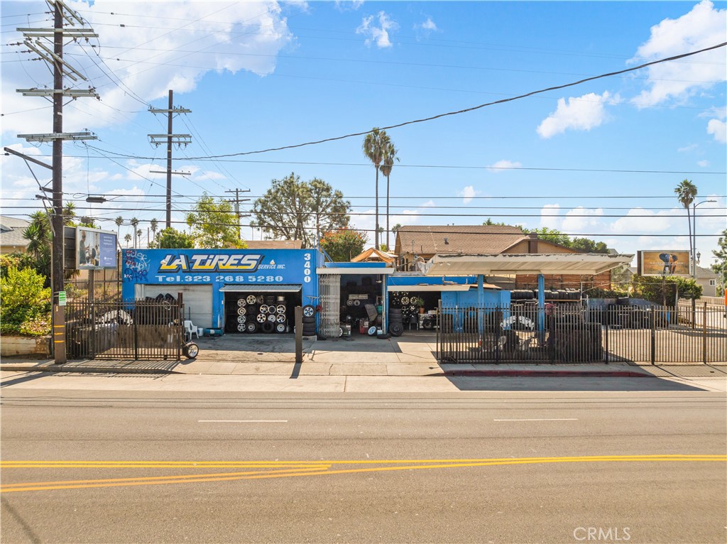 3400 E 4th