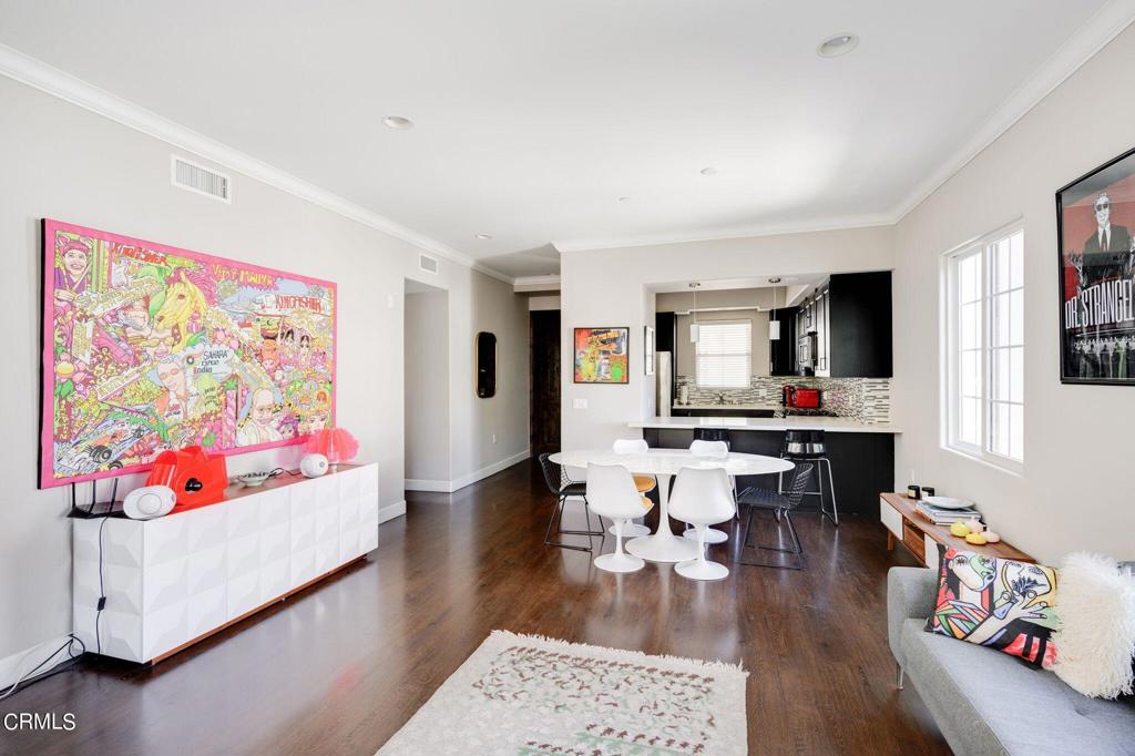 341 W California Avenue 203