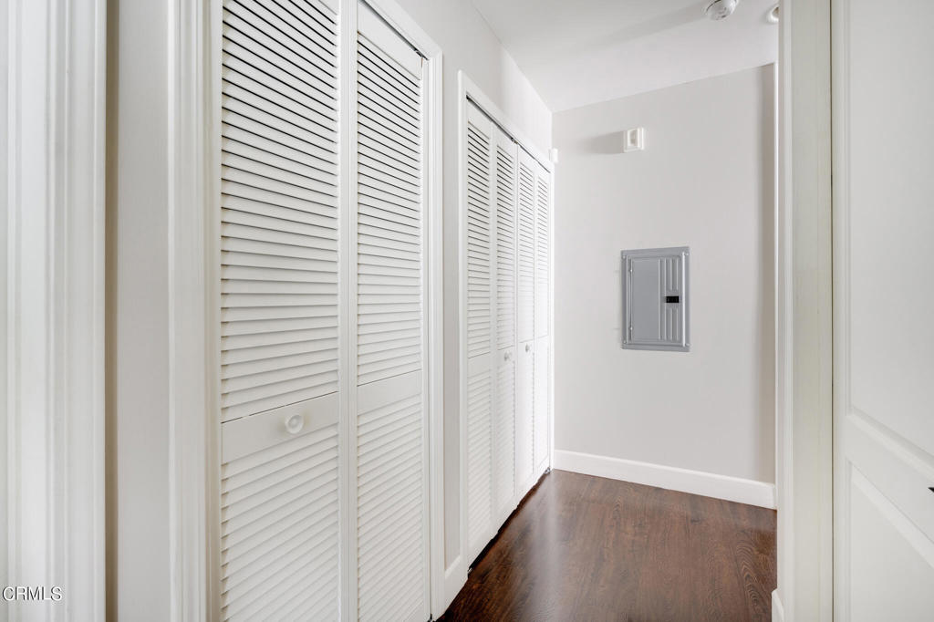 341 W California Avenue 203