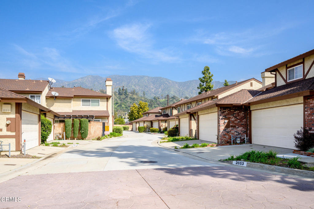 2041 Windsor Circle