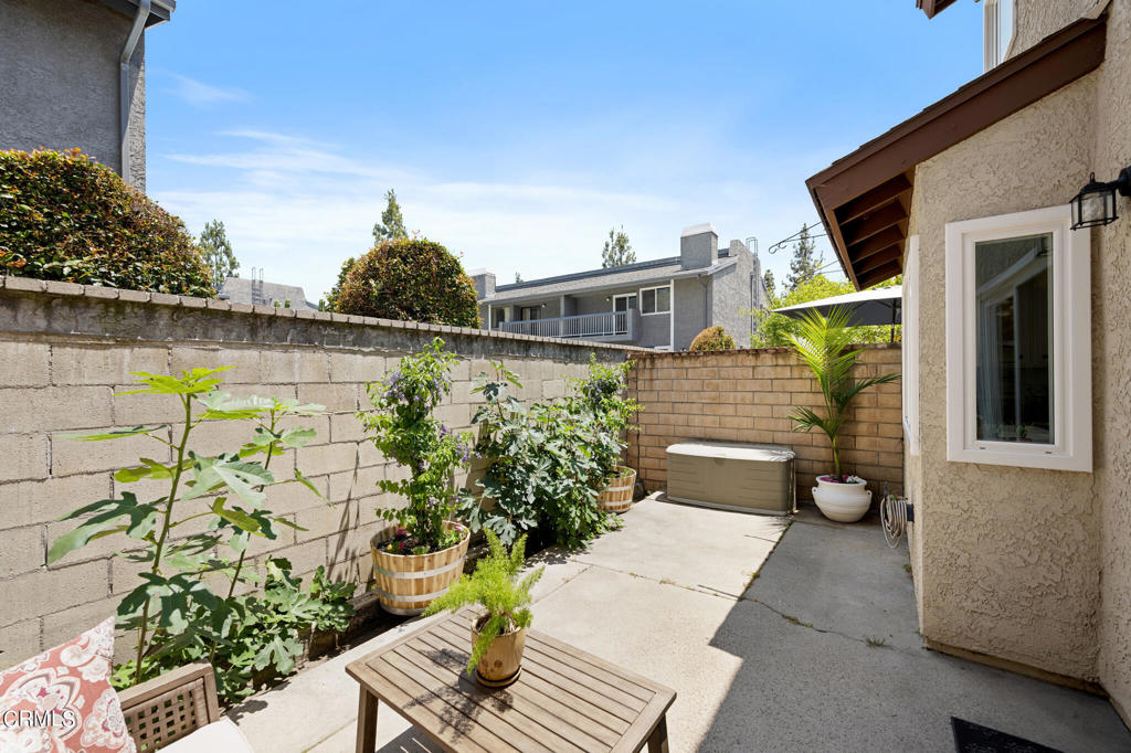 2041 Windsor Circle
