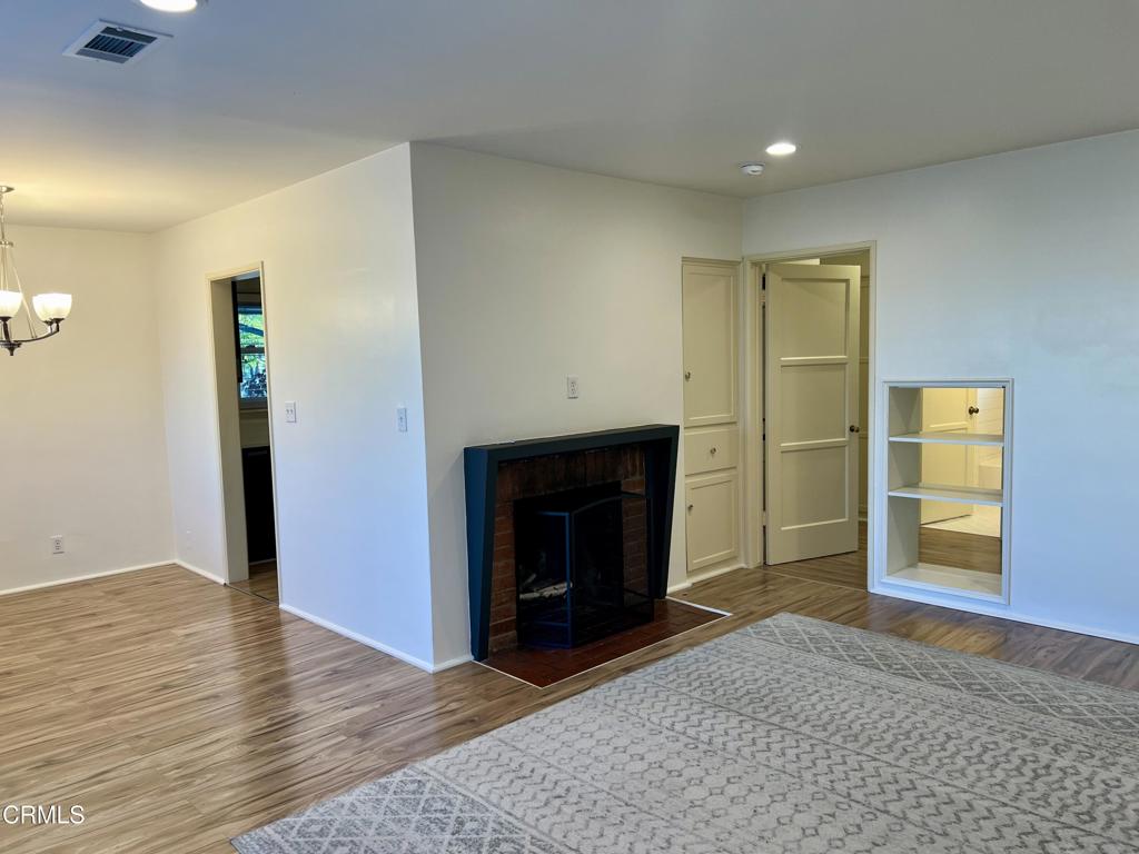 1602 Raymond Hill Road 3
