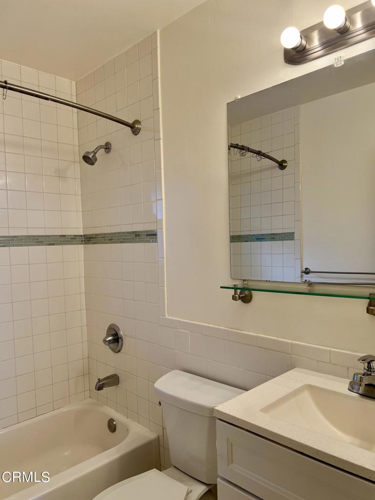 1602 Raymond Hill Road 3