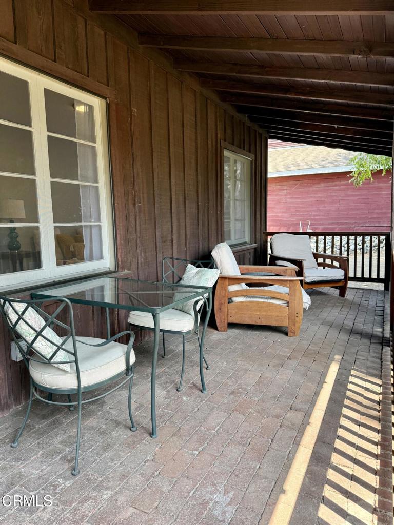 1070 W Milton Drive