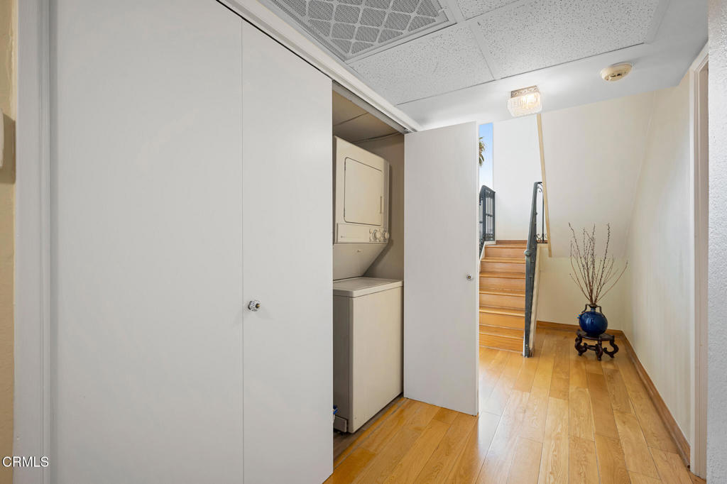125 W Mountain Street 303