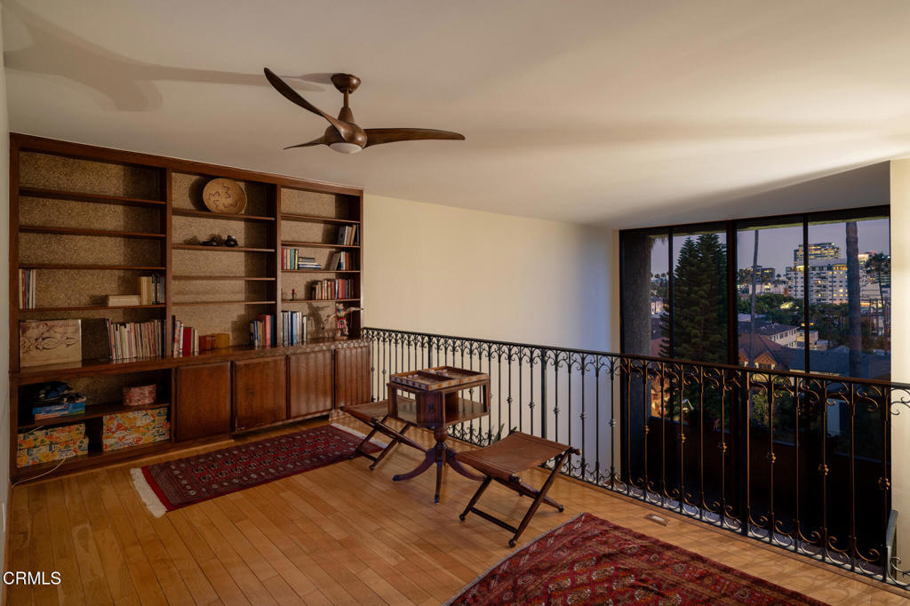125 W Mountain Street 303
