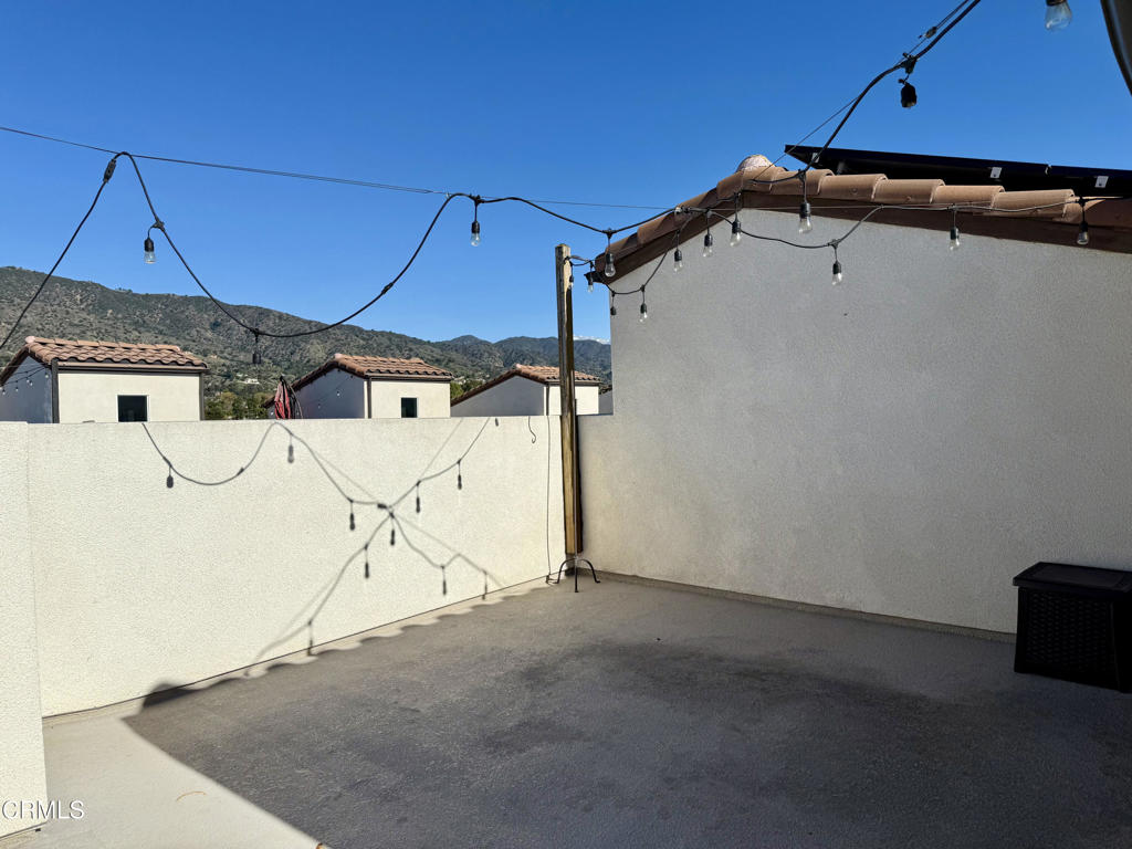 629 W Foothill Boulevard 32