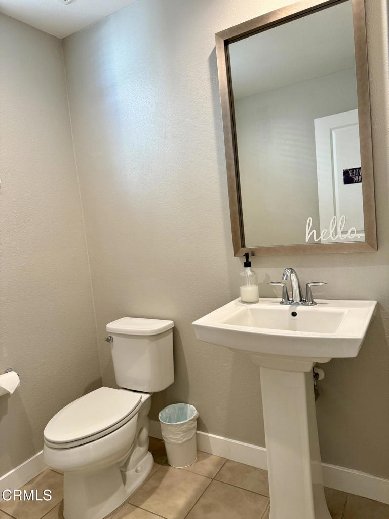 629 W Foothill Boulevard 32