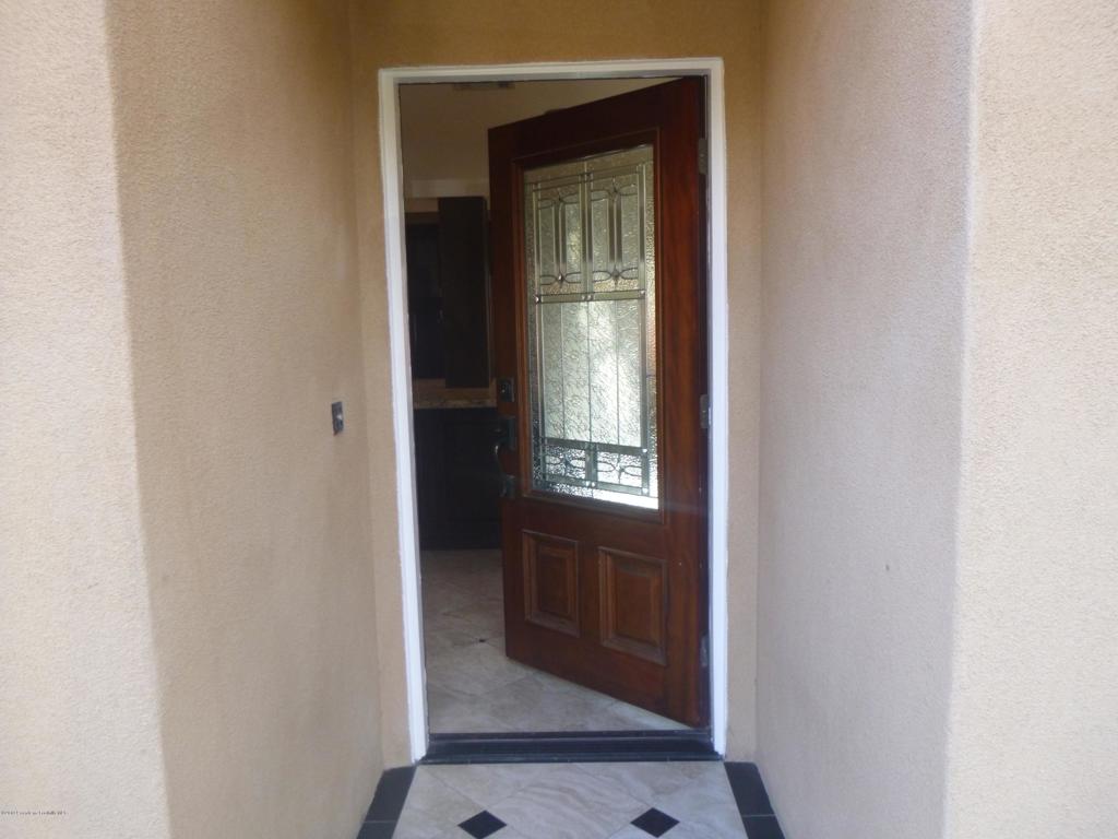 770 W Altadena Drive