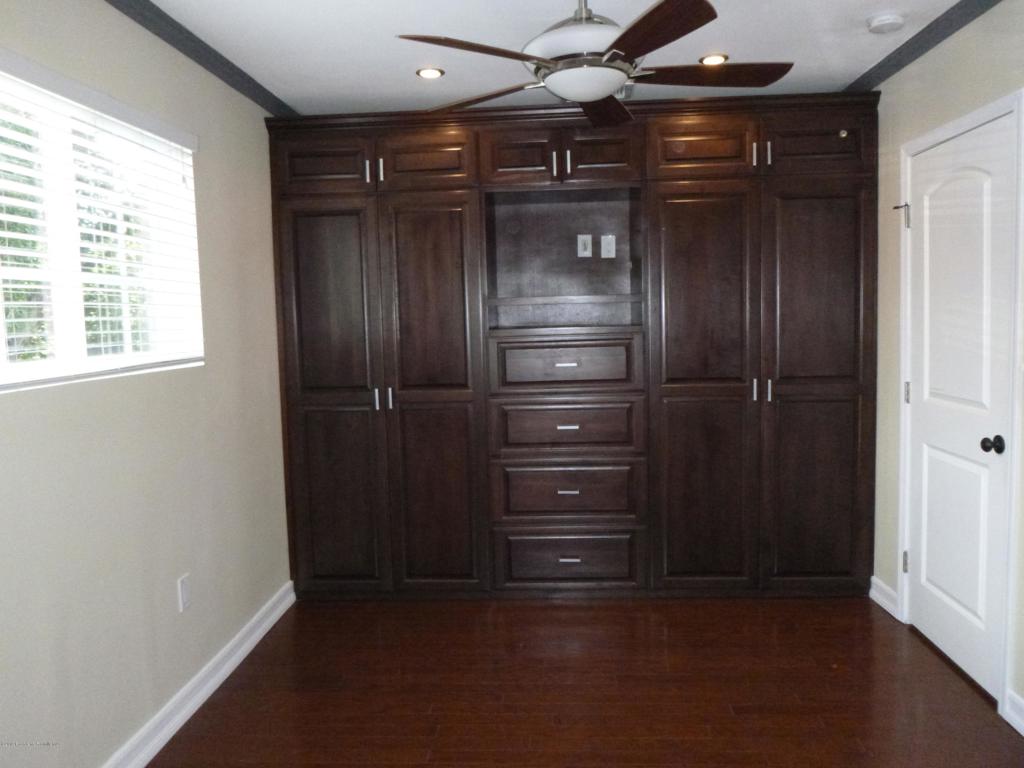 770 W Altadena Drive