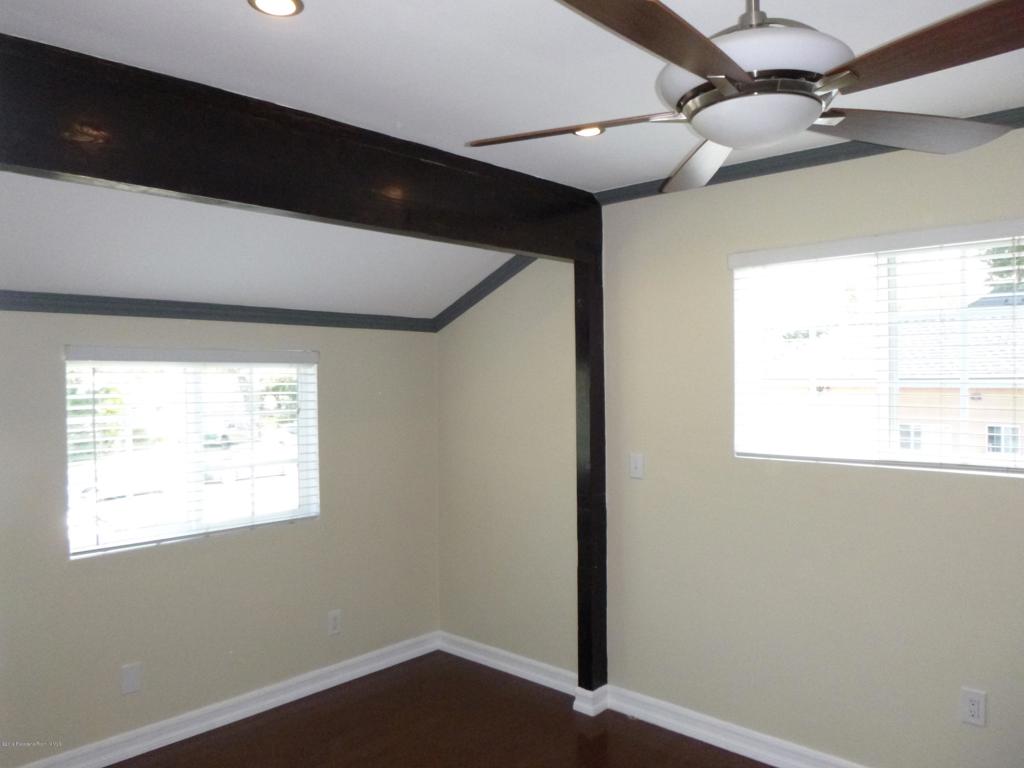 770 W Altadena Drive