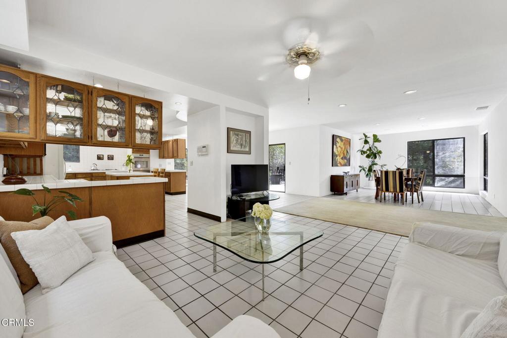 1742 Hill Drive