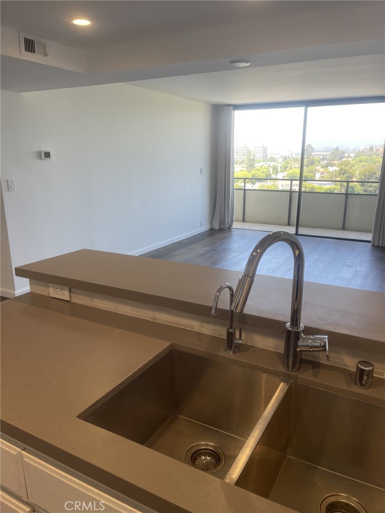 10535 Wilshire Boulevard 1509
