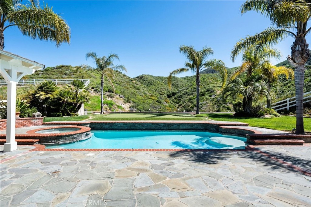 15263 Saddleback Road