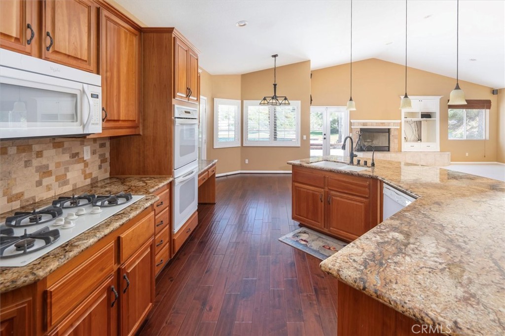15263 Saddleback Road