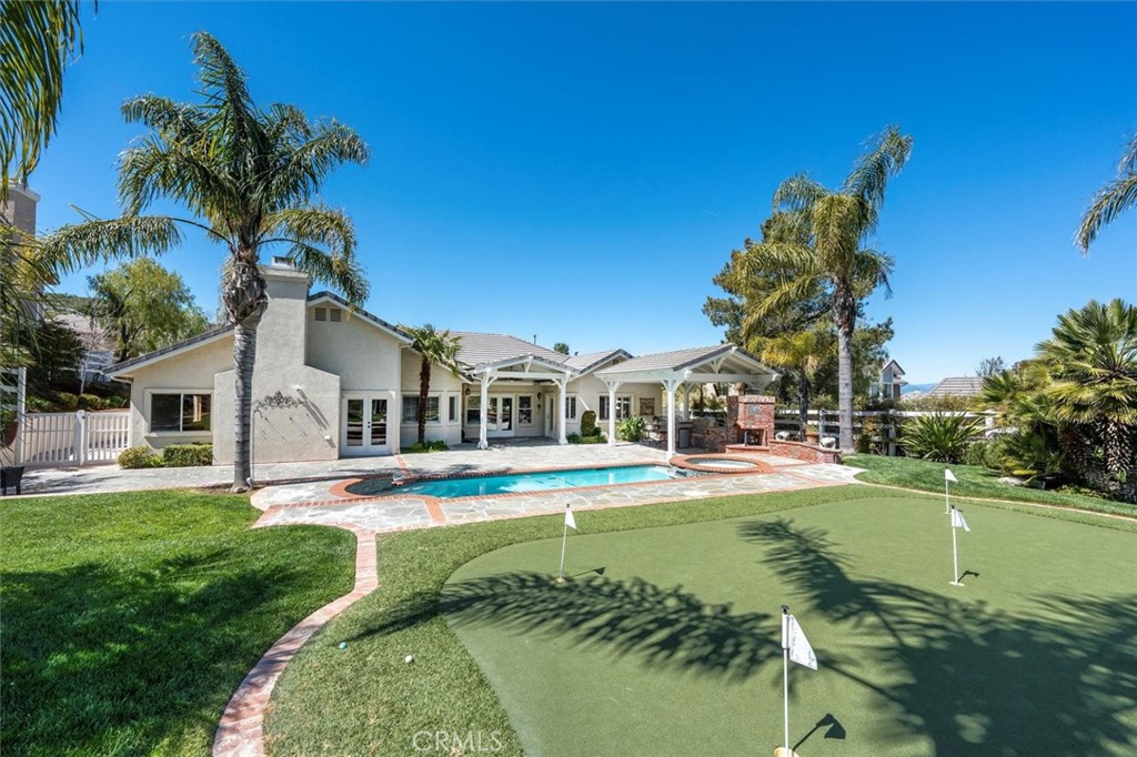 15263 Saddleback Road