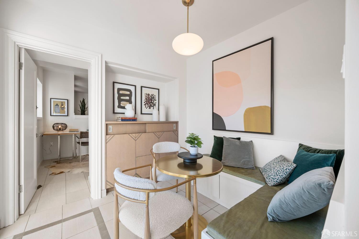 11 Encline Court