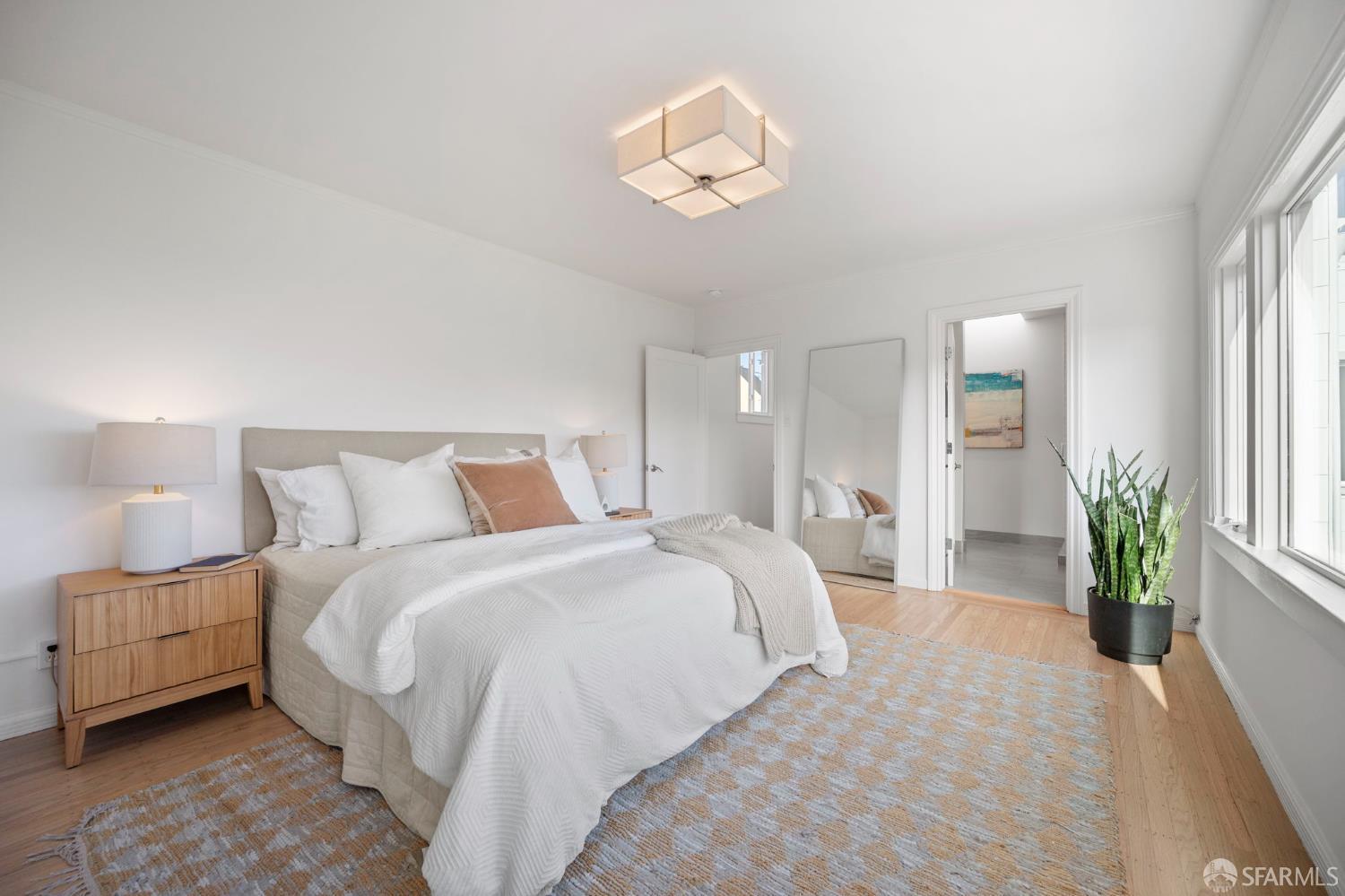 11 Encline Court