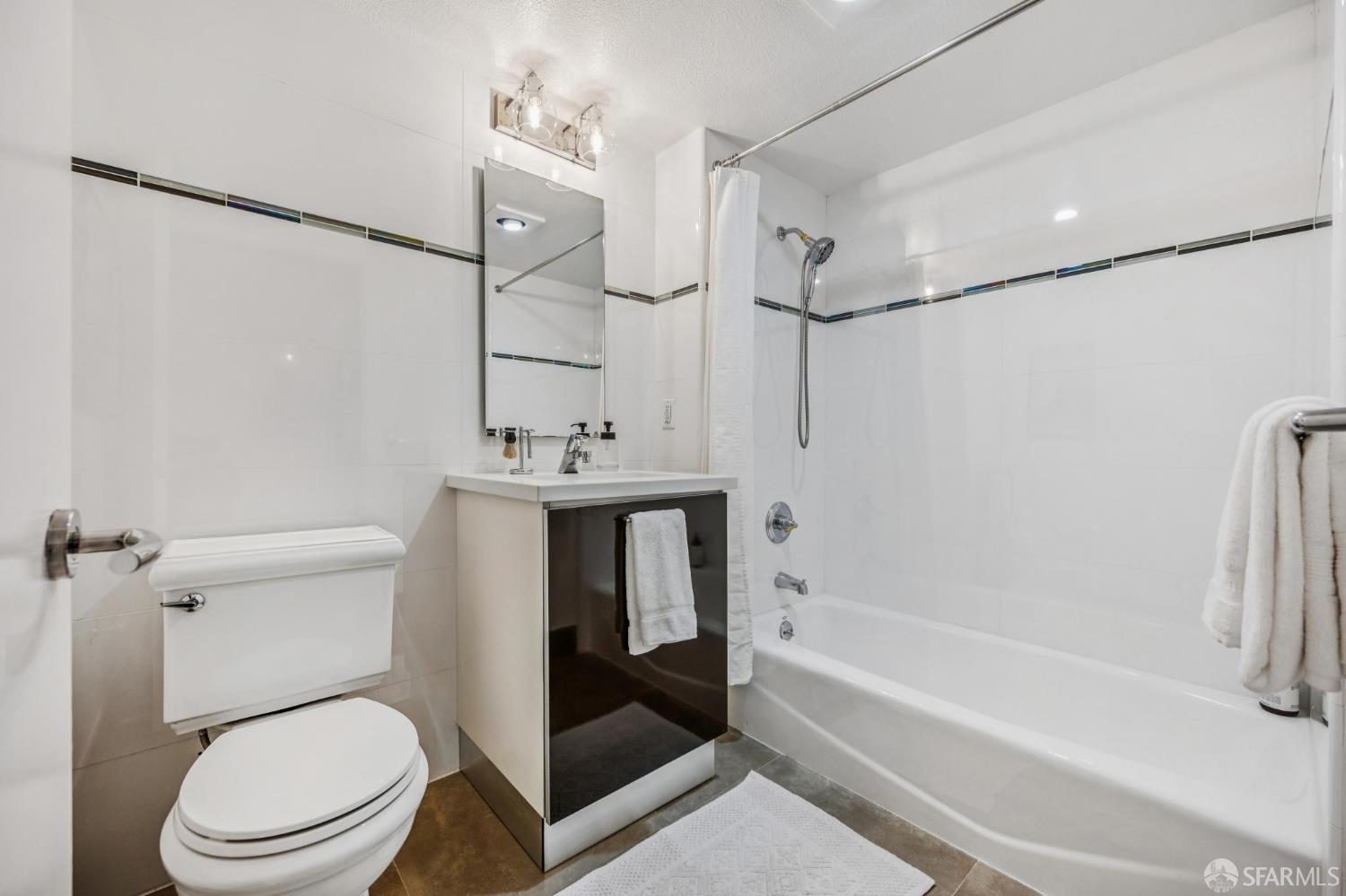 1880 Steiner Street # 310