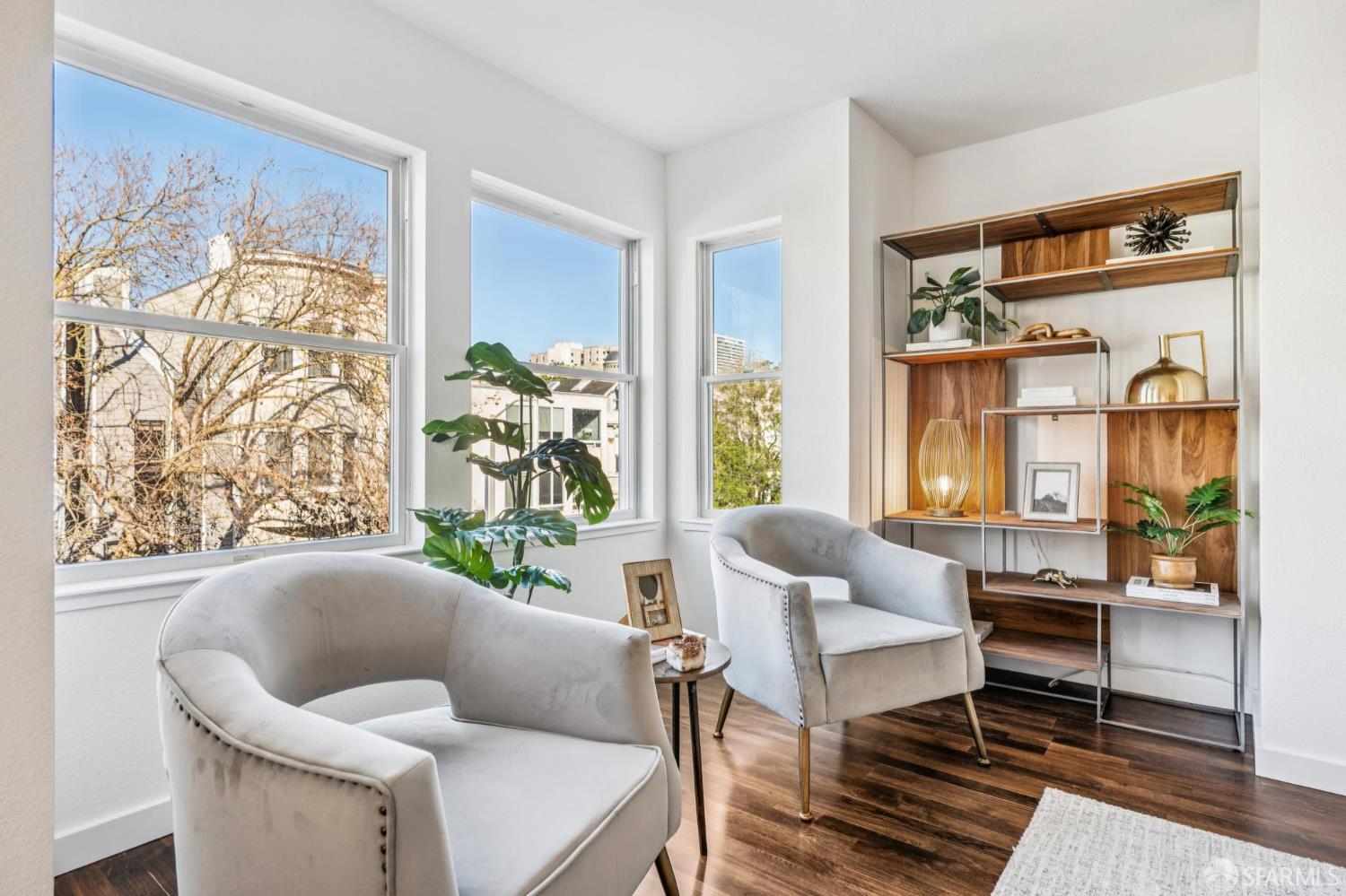 1880 Steiner Street # 310