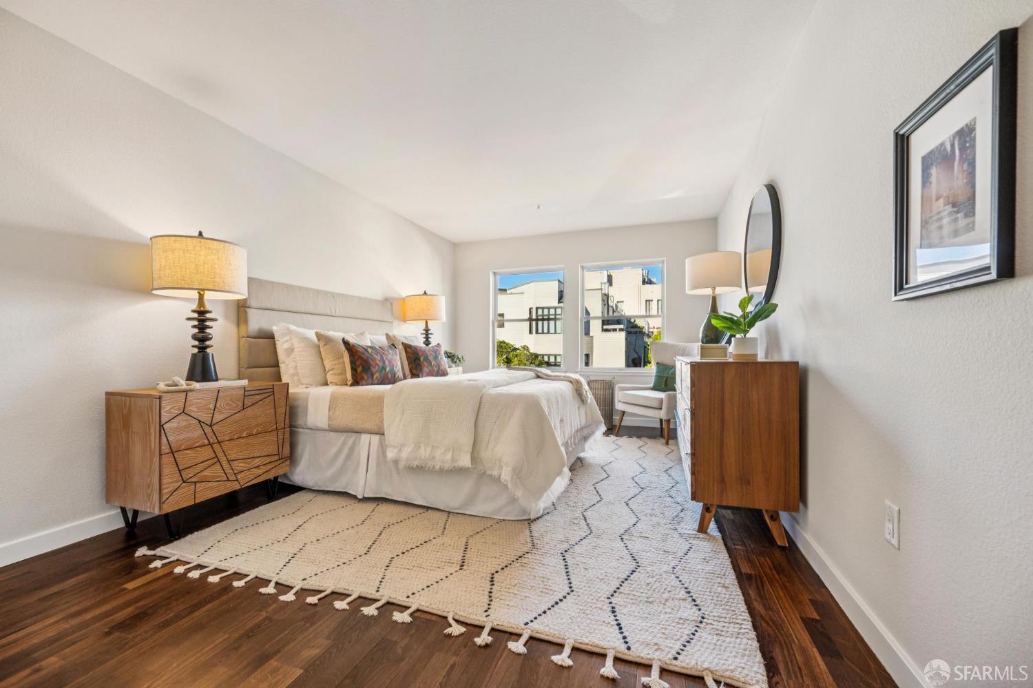 1880 Steiner Street # 310