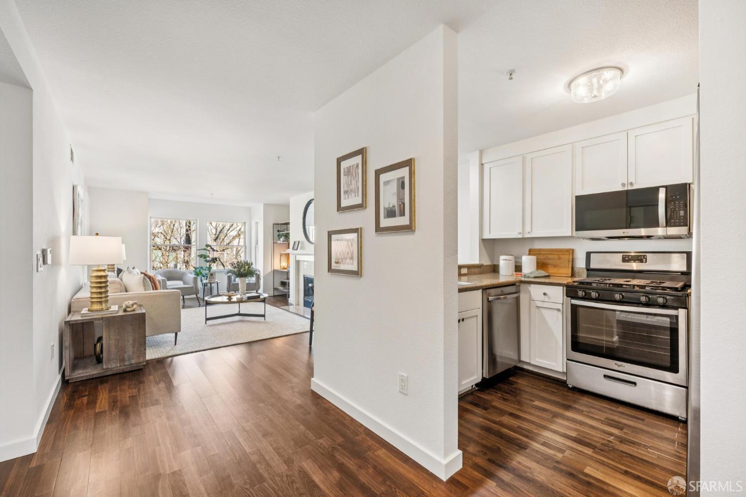 1880 Steiner Street # 310