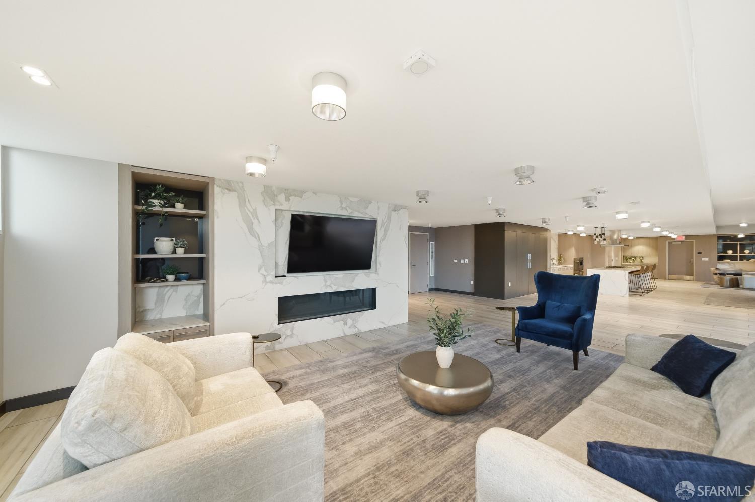 188 W Saint James Street # 11016