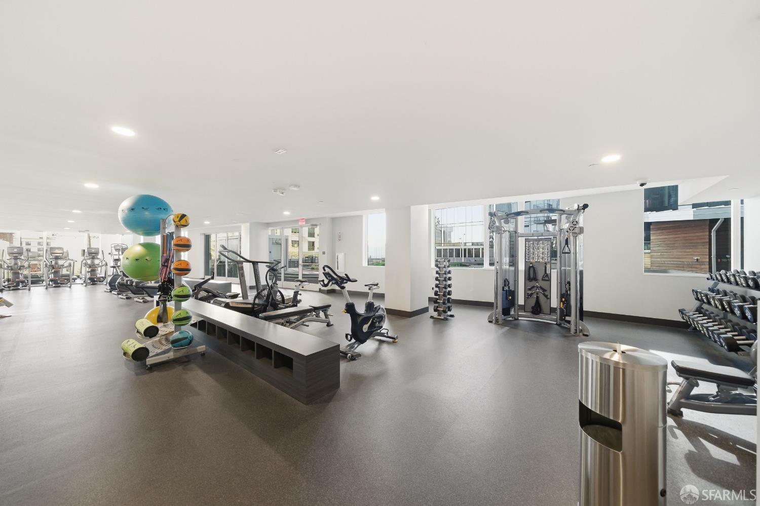 188 W Saint James Street # 11016