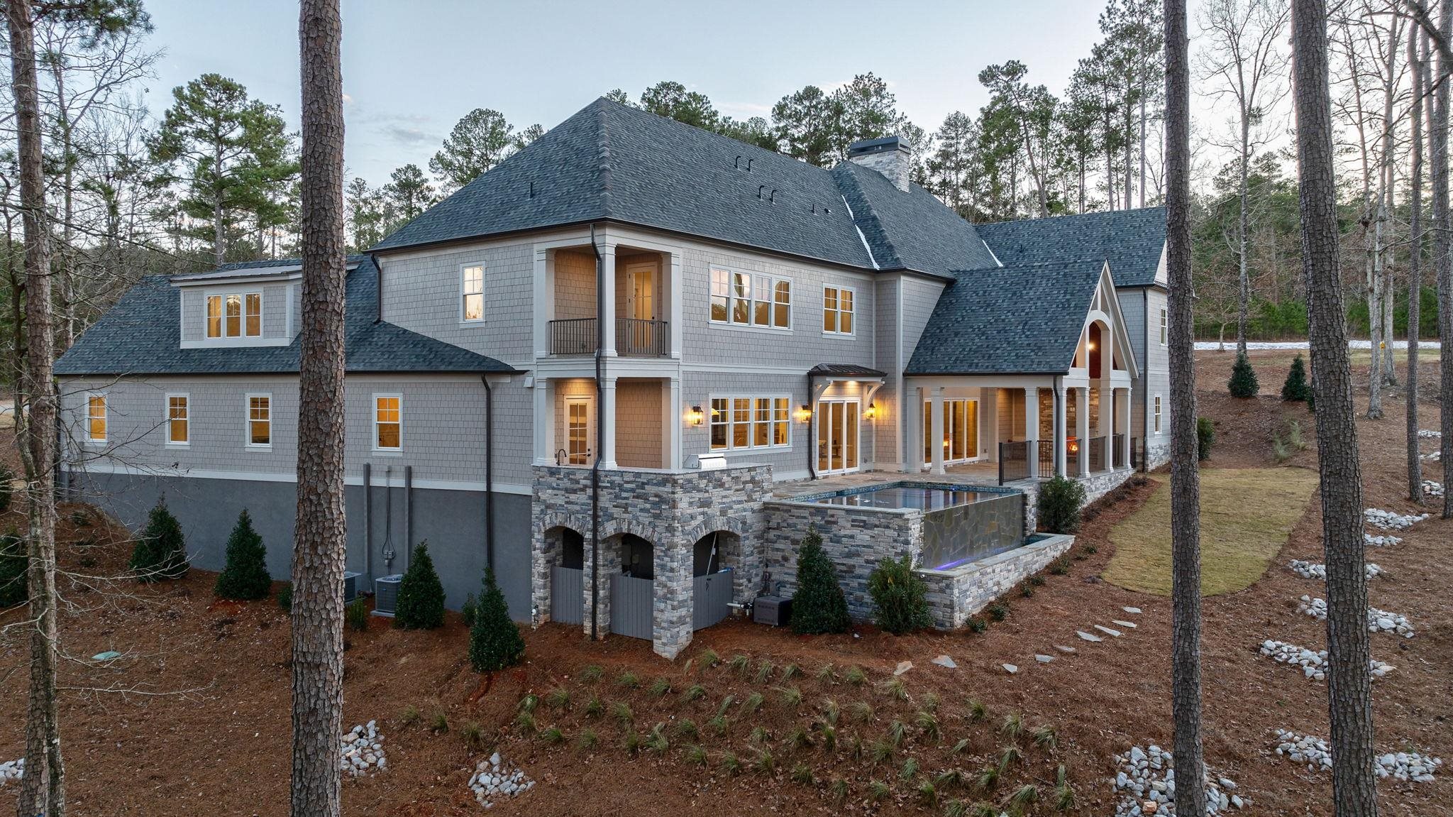 1201 MILL CREEK