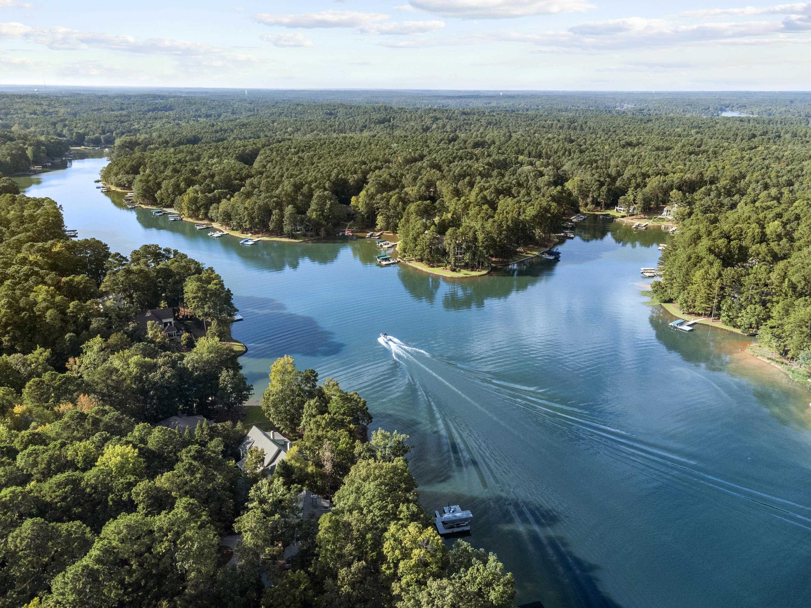 1831 PARROTTS POINTE ROAD