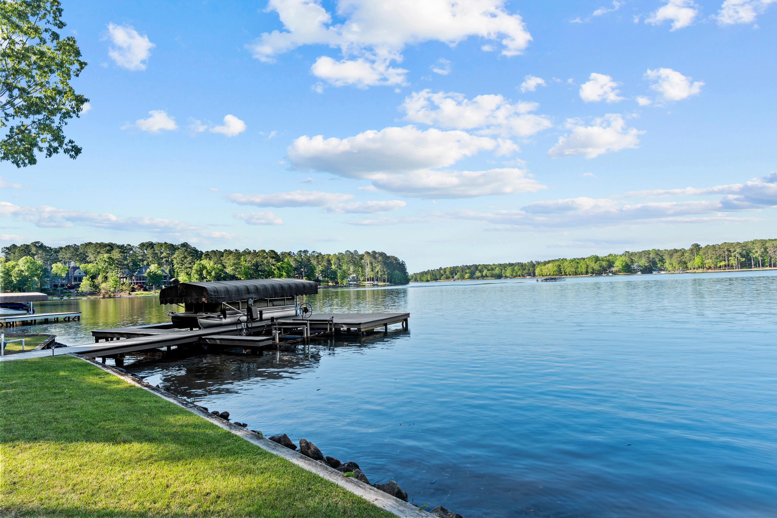 1230 LAKE CLUB DRIVE