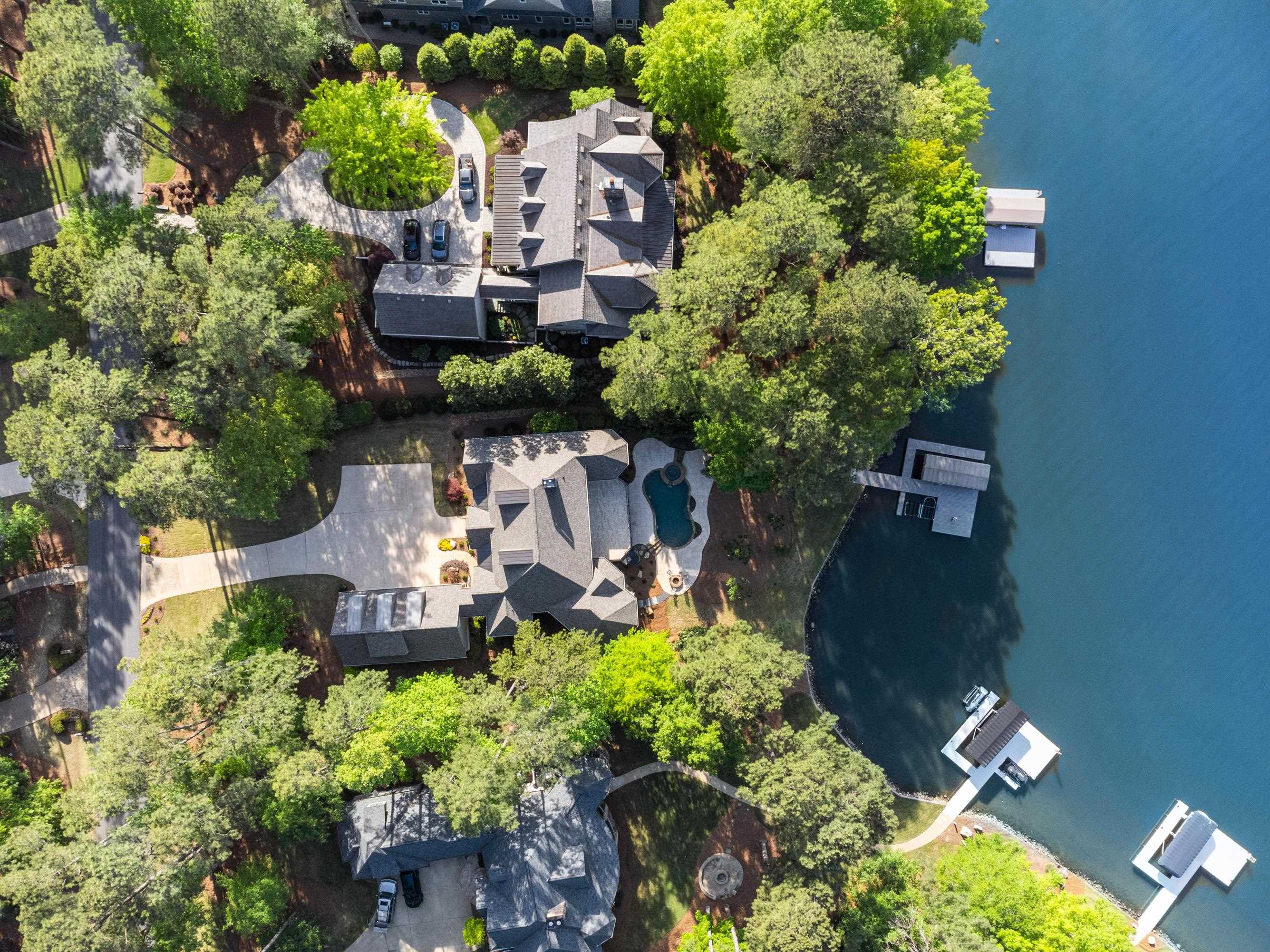 1230 LAKE CLUB DRIVE