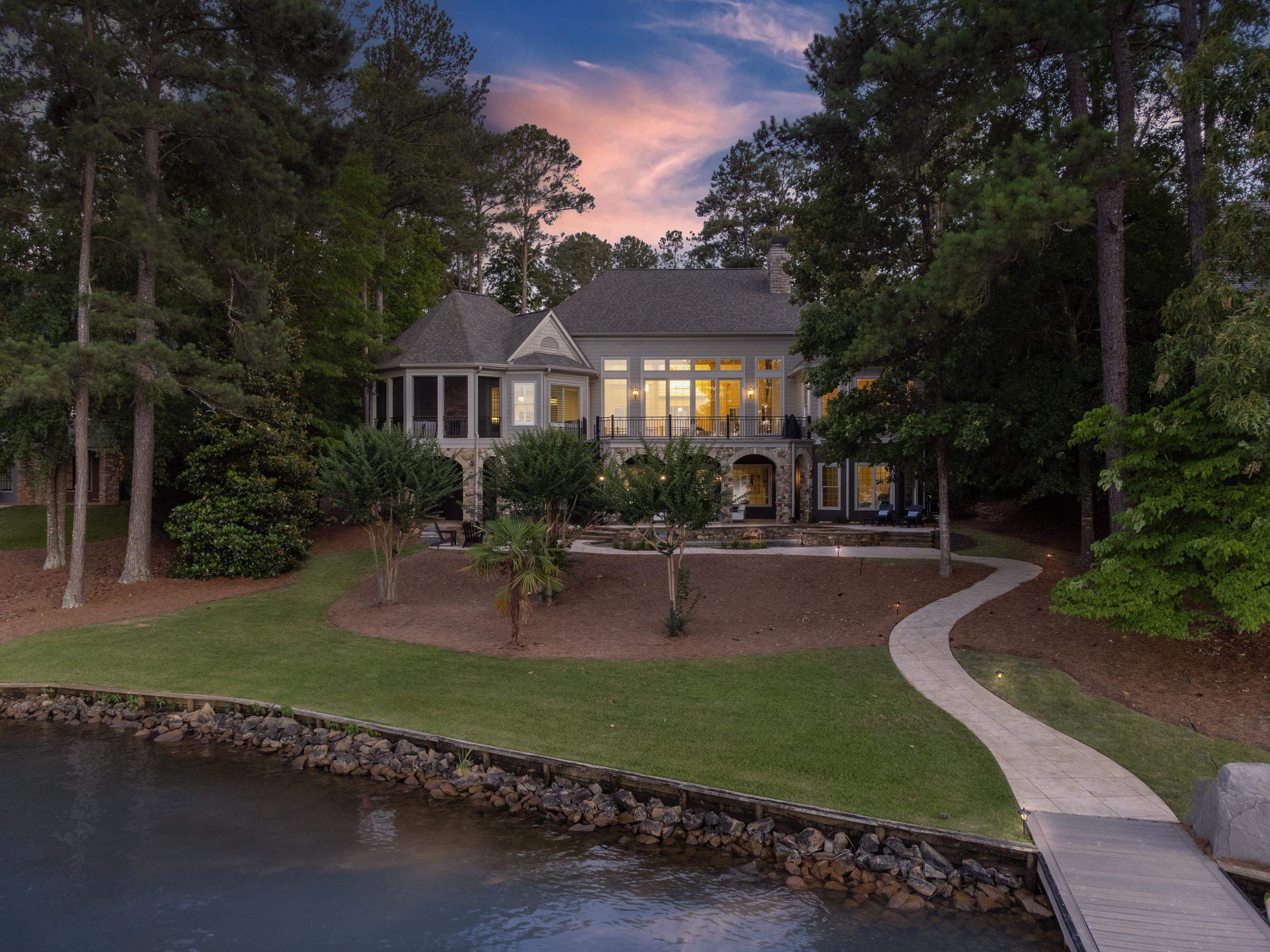 1230 LAKE CLUB DRIVE
