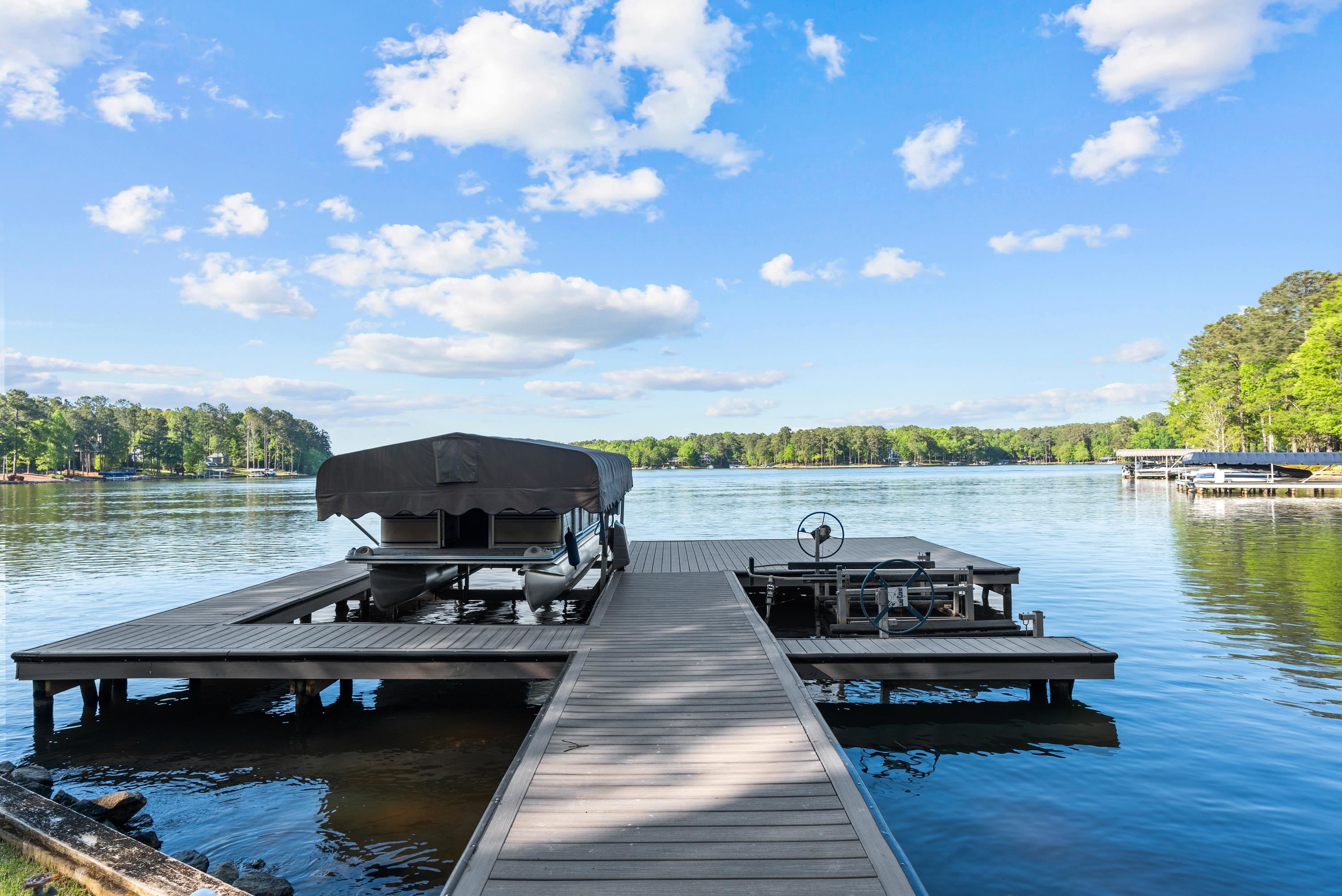 1230 LAKE CLUB DRIVE