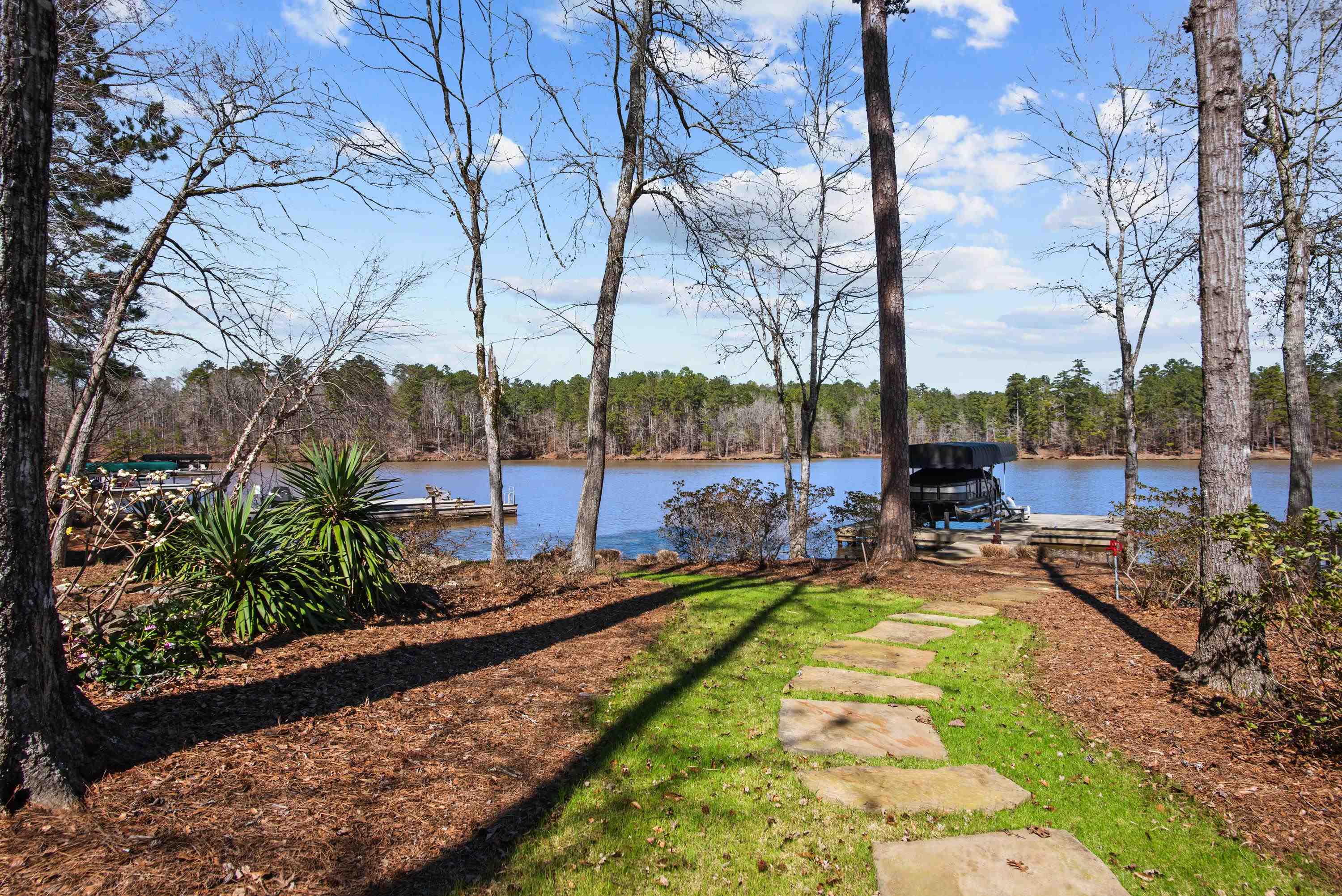 1101 PALMERS VIEW