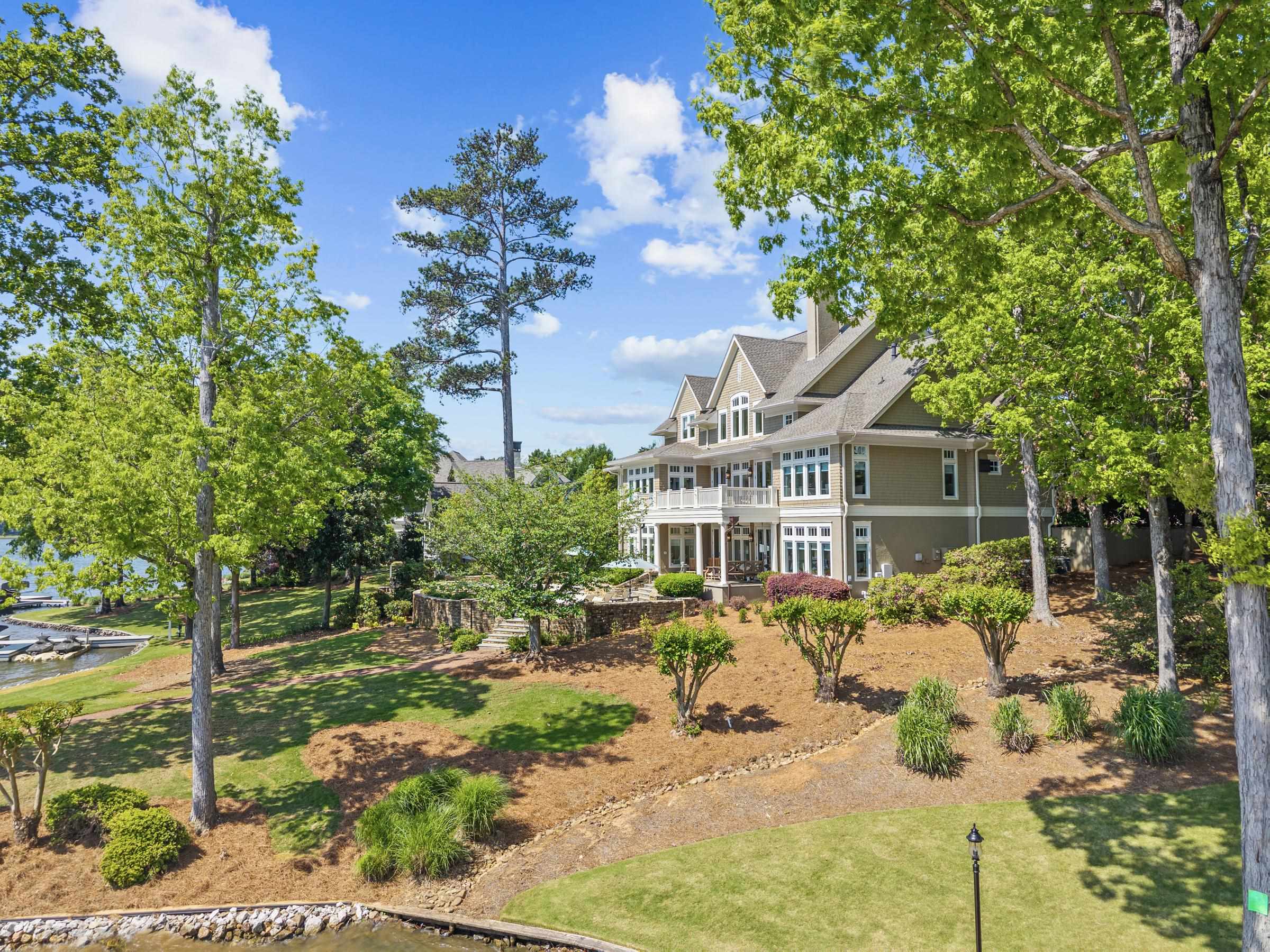 1140 PLANTATION POINT DRIVE