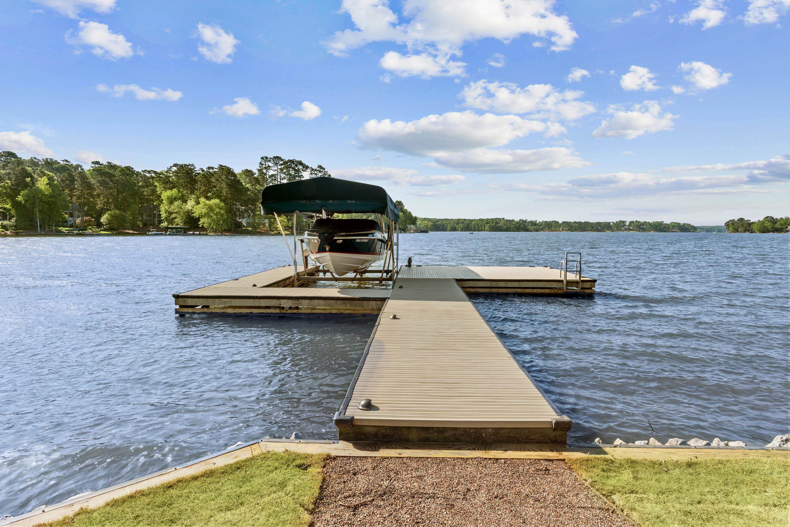1140 PLANTATION POINT DRIVE