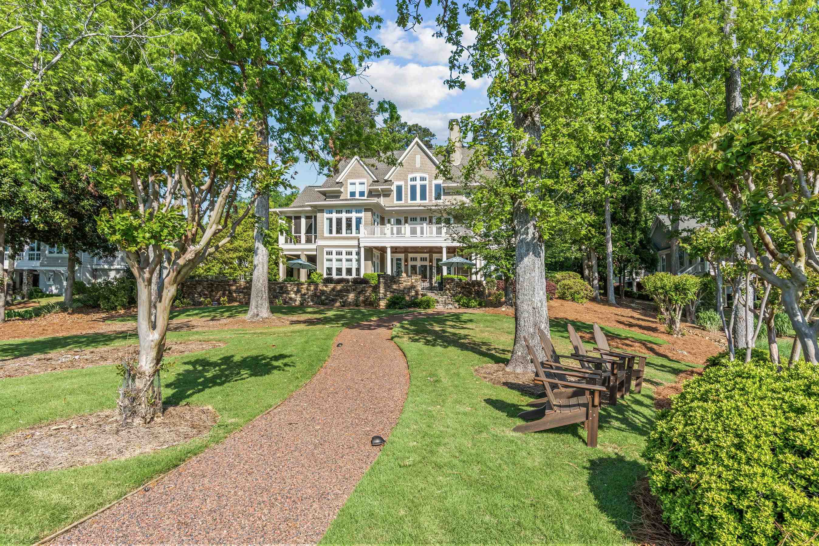 1140 PLANTATION POINT DRIVE