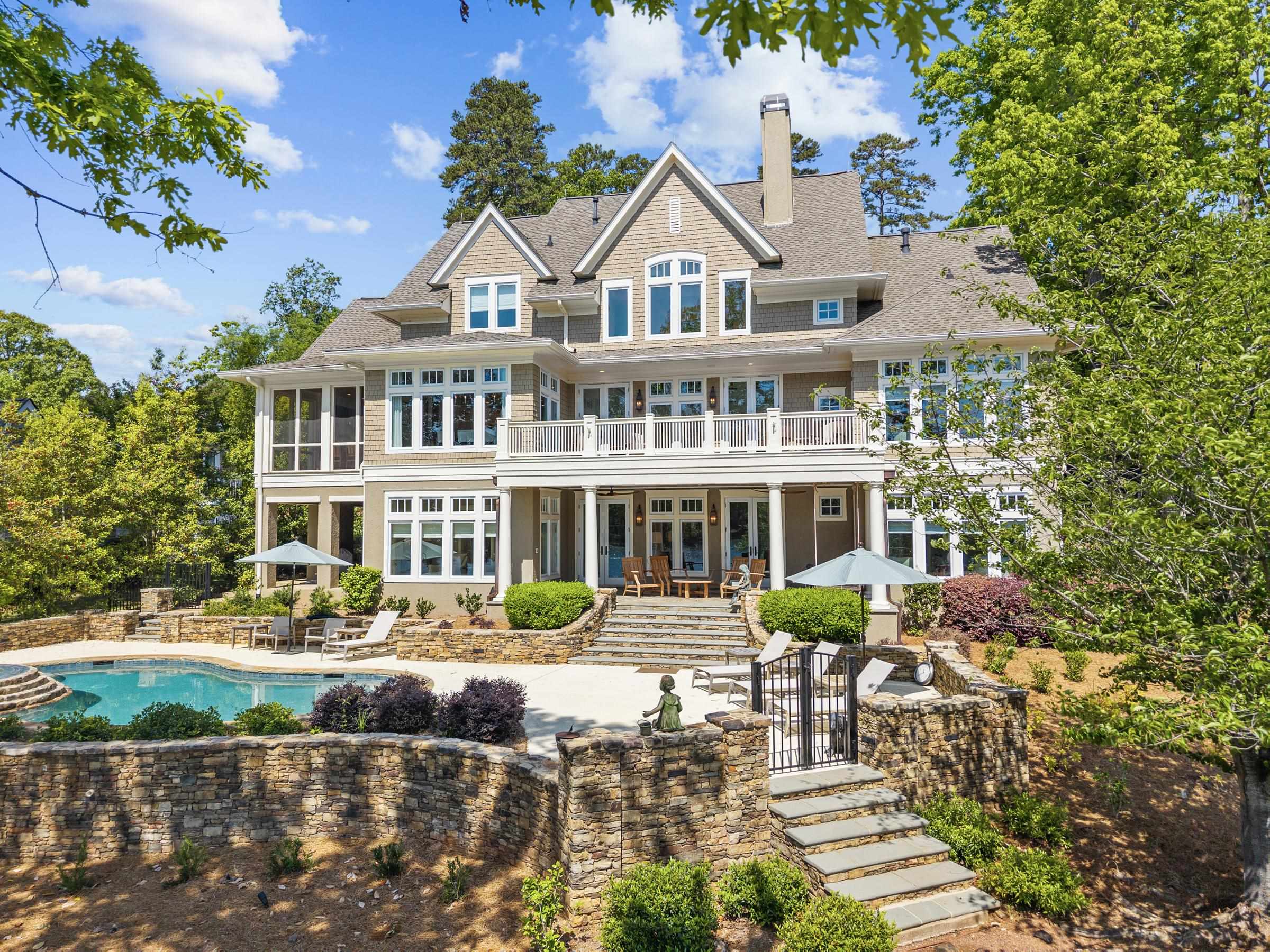 1140 PLANTATION POINT DRIVE