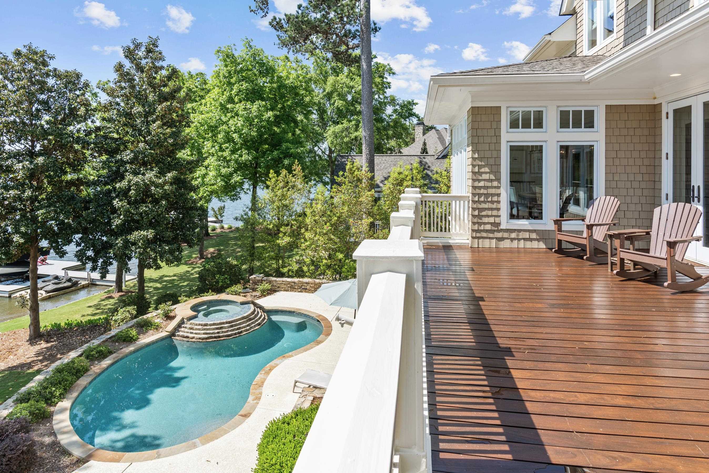 1140 PLANTATION POINT DRIVE