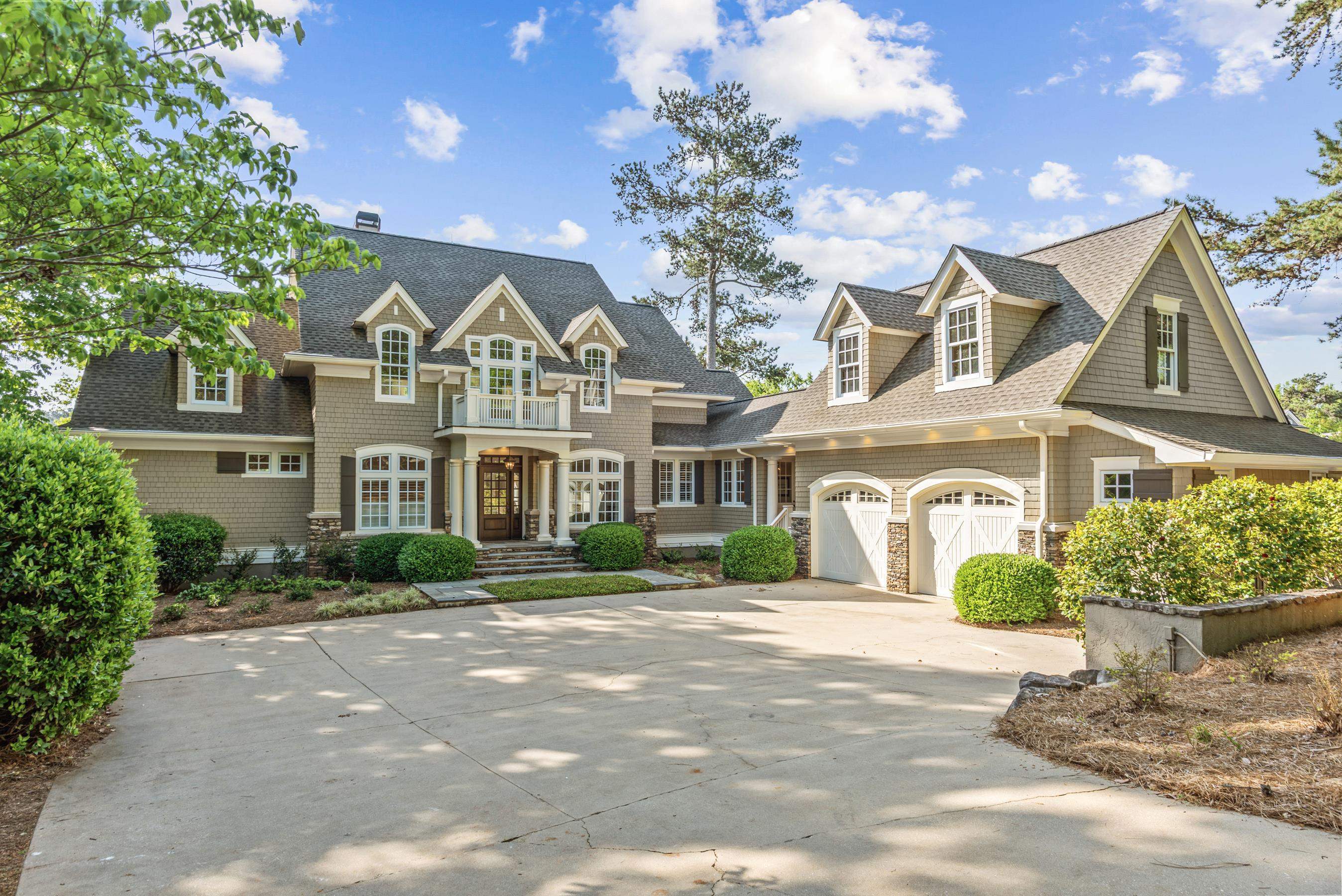 1140 PLANTATION POINT DRIVE